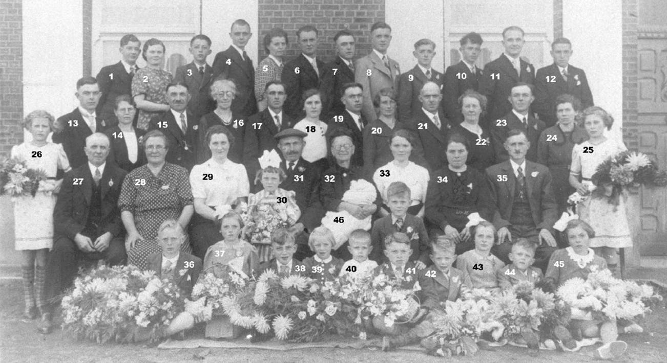 1941groep.jpg