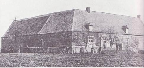 Afbeelding met grond, buiten, gebouw, oud

Automatisch gegenereerde beschrijving